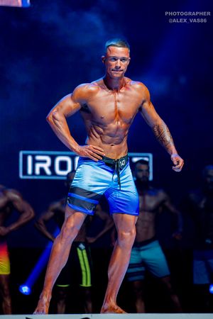 MEN'S PHYSIQUE НОВИЧКИ